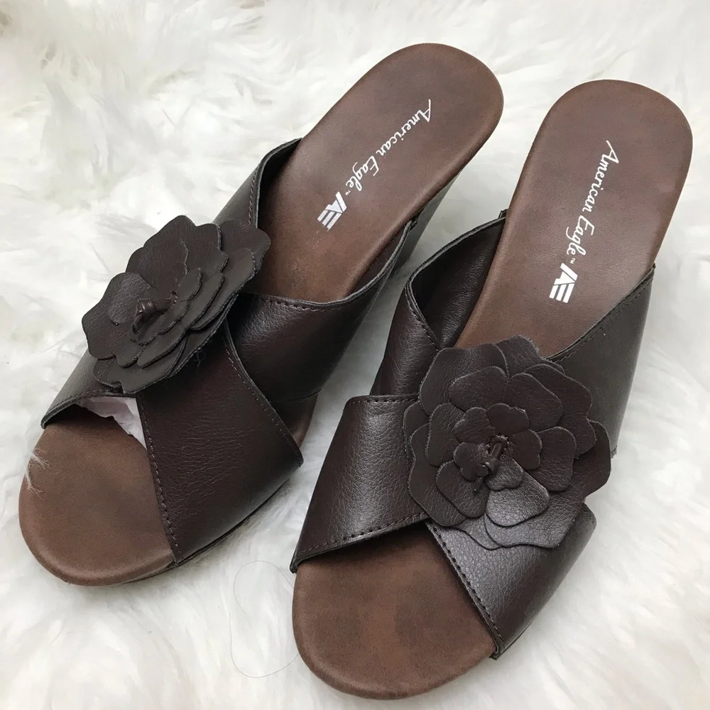 American Eagle Brown Slide Sandals Flower Detail
